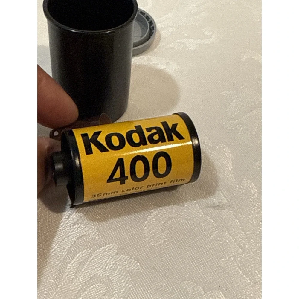 Kodak 400 Film Roll 35mm, Color Print 24 Exp. 1 Pack C-41